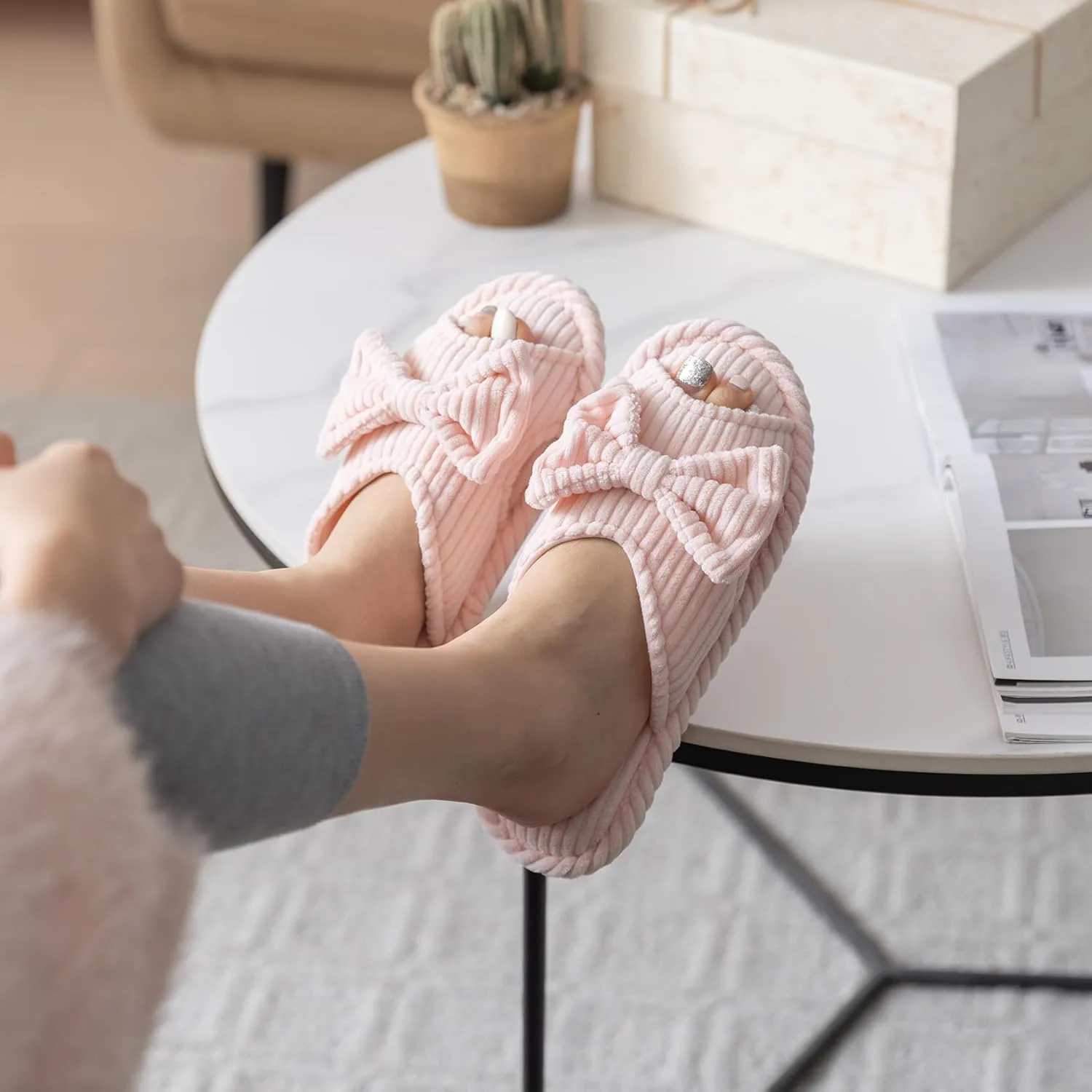 Cute Slippers for Women Indoor and Outdoor Cozy Soft Bow Open Toe Womens Slippers with Memory Foam Anti-Skid Sole Slides Spa Birthday Gifts for Women Mom Her Ladies Bridesmaid